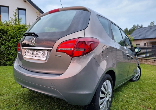 Opel Meriva cena 20700 przebieg: 229561, rok produkcji 2011 z Skalbmierz małe 781
